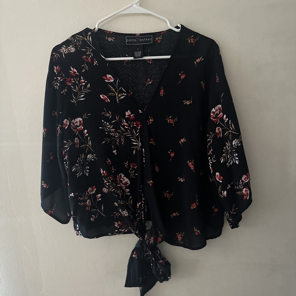 Polly & Esther Juniors' Oversized Tie-Front Blouse Black Floral SIZE SMALL